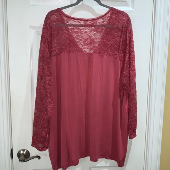 TORRID Super Soft V-Neck Lace Sleeve Top Sz 5 - Picture 3 of 7